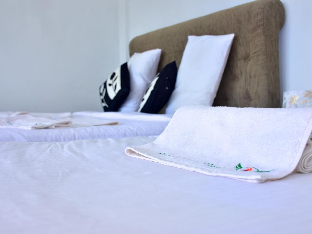 אלה Ornateview Hotel מראה חיצוני תמונה
